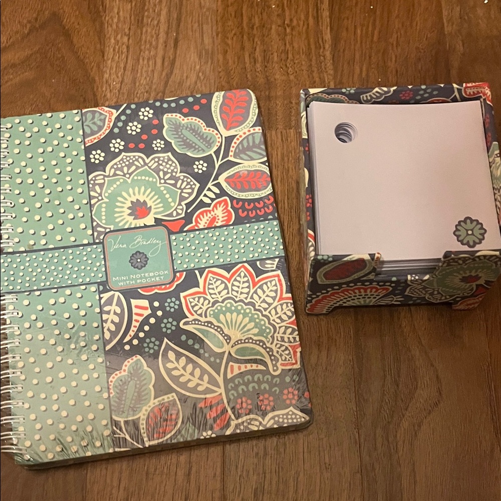 Vera Bradley Nomadic Floral Mini Notebook and Note Holder NWOT